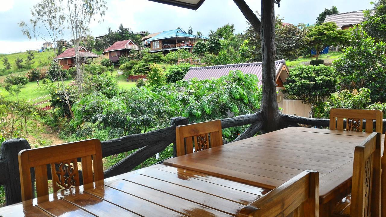 Indah Garden Hill Resort Phetchabun Buitenkant foto