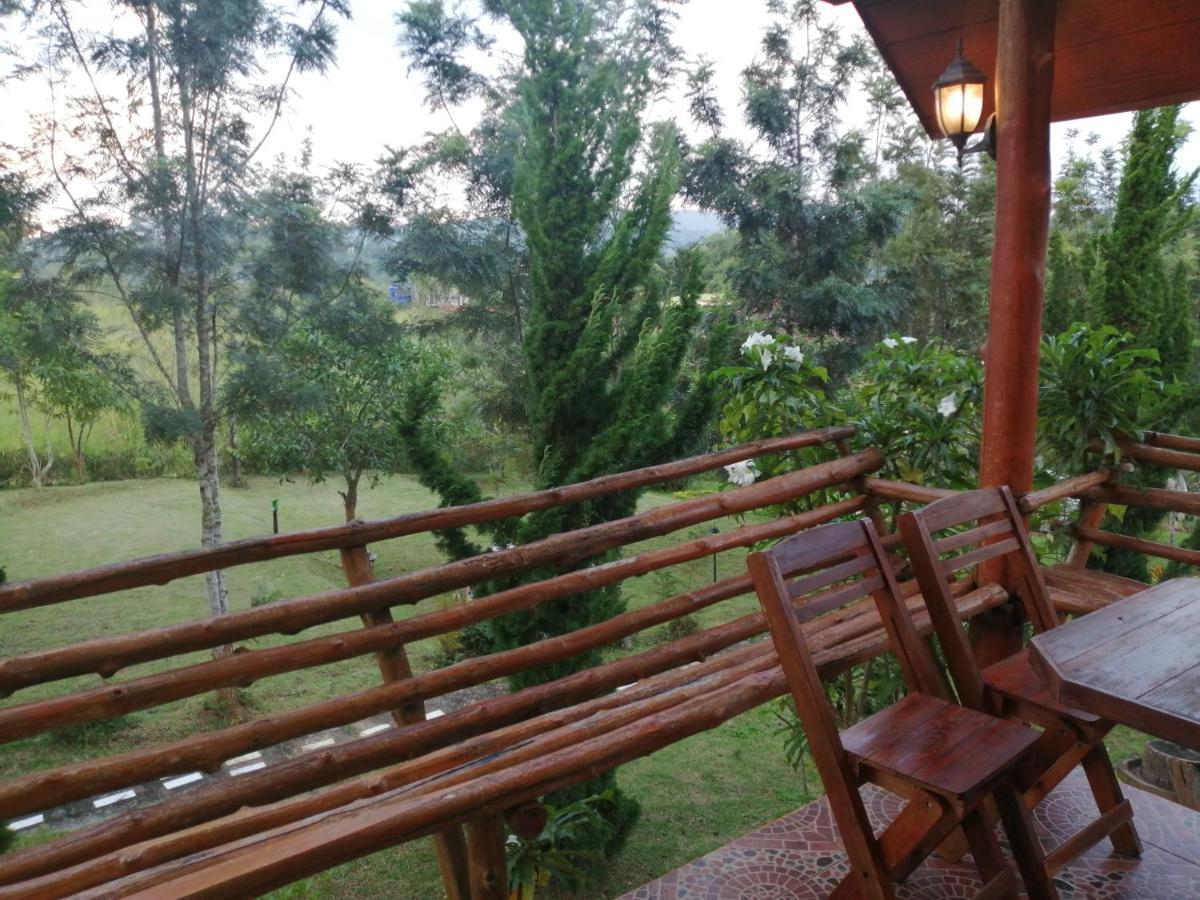 Indah Garden Hill Resort Phetchabun Buitenkant foto